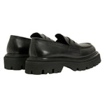 Closed - Women's Round Toe Low Chunky Heel Loafer