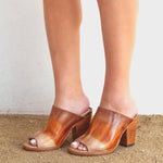 Bedstu - Women's Clavel Heeled Mule