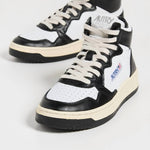 Autry - Women's Medalist Mid Sneaker