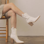 Oasis Society - Women's Tara Two Paneled Western Boot