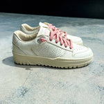 P448 - Women's Mason Sneaker