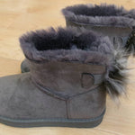Charlie Paige - Women's Fuzzy Boots