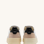 Autry - Women's Medalist Low Sneaker