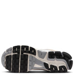 Nike - Men's Zoom Vomero 5 Shoes
