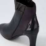 Django & Juliette - Women's Taysie Patent Leather Boots
