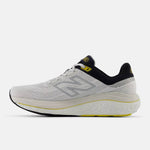 New Balance - Men's 860v14 Shoes