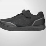 Endura Inc - Unisex Hummvee Clipless Athletic Shoe