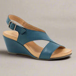 Bueno - Women's Ippy Wedge Sandal
