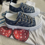 Very G - Women's Very Independent Aman Star Sneakers