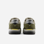 New Balance - Men's Numeric Andrew Reynolds 933 Shoes