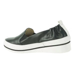 Ron White - Women's Nell Slip-on Sneaker