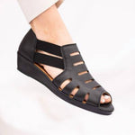 L'Amour Des Pieds - Women's Bayla Sandal