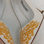 Manolo Blahnik - Women's Embroidered Pumps