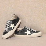 Miracle Miles - Women's Vega Lace-up Leather Sneakers