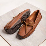 Minnetonka - Men's Moonhide Weekender Classic Moccasins