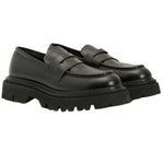 Closed - Women's Round Toe Low Chunky Heel Loafer