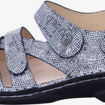 Finn Comfort - Women's Gomera Sandal