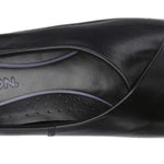 Aravon - Women's Kitt Asymmetrical Slip-on Pump