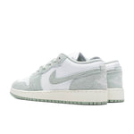 Air Jordan 1 Low SE (GS) - White/Seafoam/Sail