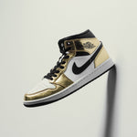Air Jordan 1 Mid SE - Metallic Gold/Black