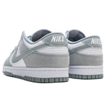 Dunk Low Retro SE - White/Light Pumice