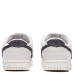 Women's Dunk Low SE - White/Black/Team Red