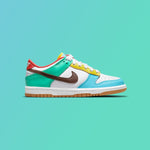 Dunk Low SE (GS) - White/Light Chocolate