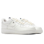 Women's Air Force 1 '07 LV8 - Sail/Metallic Silver