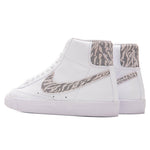Women's Blazer Mid '77 SE 'Zebra' - White/Particle Grey