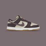 Women's Dunk Low Plum Eclipse - Coconut Milk/Plum/Eclipse-Earth