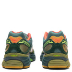 Saucony x Starcow Progrid Omni 9 - Green/Orange