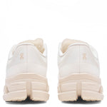 Women's Cloudflow 4 - White/Moon