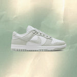 Women's Dunk Low - White/Light Silver