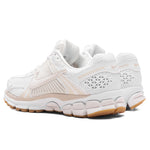 Women's Zoom Vomero 5 - White/Phantom/Summit White