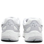Women's P-6000 SE - Summit White/Wolf Grey/Vast Grey