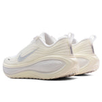 Women's Vomero Plus - Sail/Summit White/Alabaster