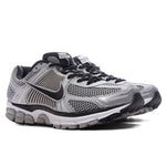 Zoom Vomero 5 - Metallic Silver/Black/College Grey