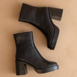 Oasis Society - Women's Alexandra Platform Ankle Boots