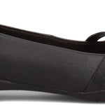 Clarks - Women's Sara Clover Flat Shoe