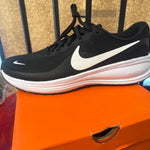 Nike - Men's Revolution 8 Shoe - Wide