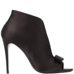 Salvatore Ferragamo - Women's Vara Bow Pumps