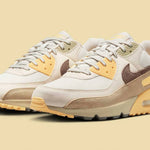 Nike - Men's Air Max 90 Shoe