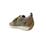 Softwaves - Women's Dale Suede Sahara Sneaker