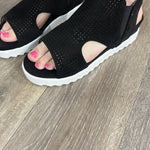 Very G - Women's Amy Platform Sandal