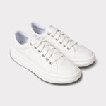 Lamo - Women's Classic Makenna Sneaker