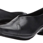 Aravon - Women's Kitt Asymmetrical Slip-on Pump