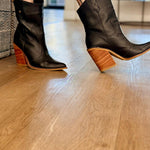 Stivali New York - Women's Chunky Heel Ankle Bootie