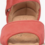 Sofft - Women's Daniella Brushed Italian Leather Peep Toe Wedge Sandals