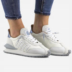 Esseutesse - Women's Artic Mt4 Sneaker
