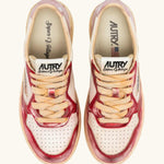 Autry - Women's Super Vintage Low Sneaker